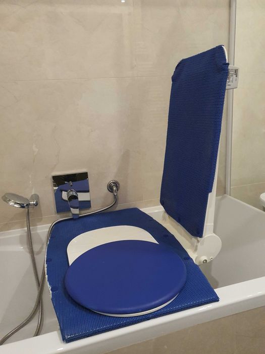 Tábua de Banho elevatória.