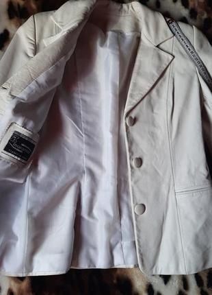 Кожаная куртка женская