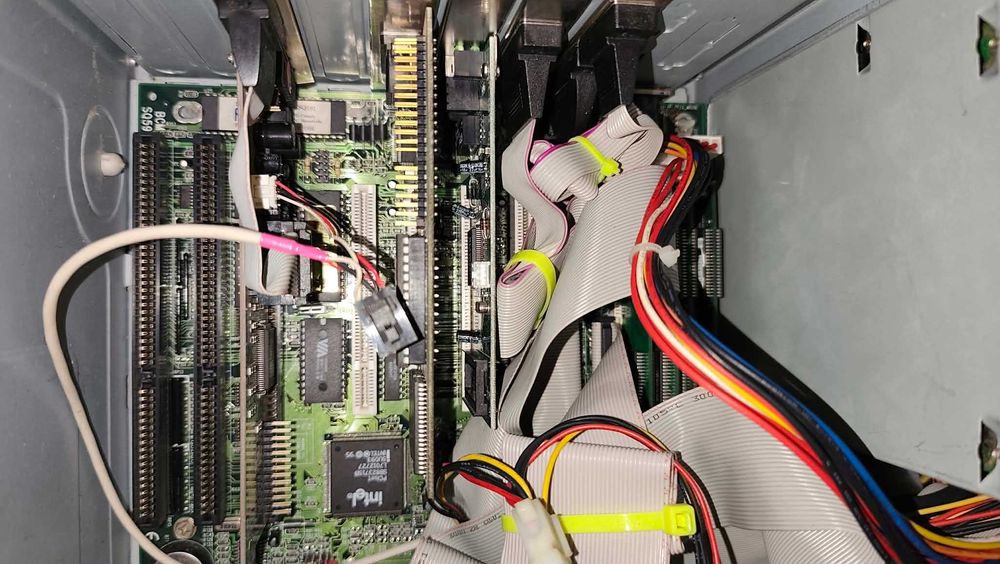 Retro komputer socket7