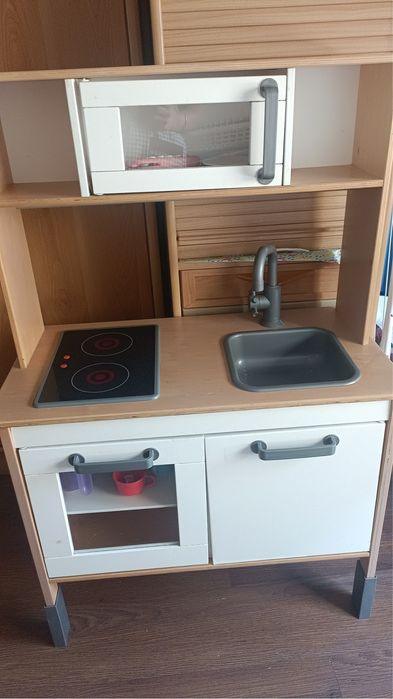 Cozinha brincar ikea