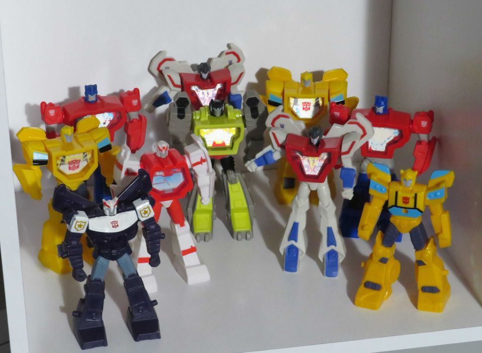 Conjunto 10 Bonecos/Figuras Transformers
