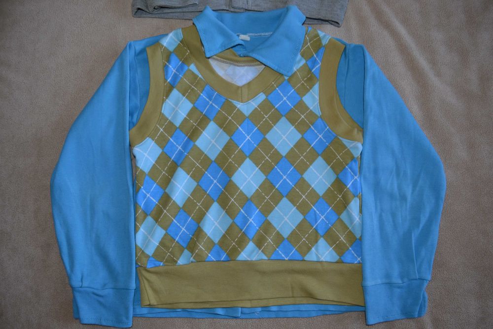 Теплая кофта на пуговицах