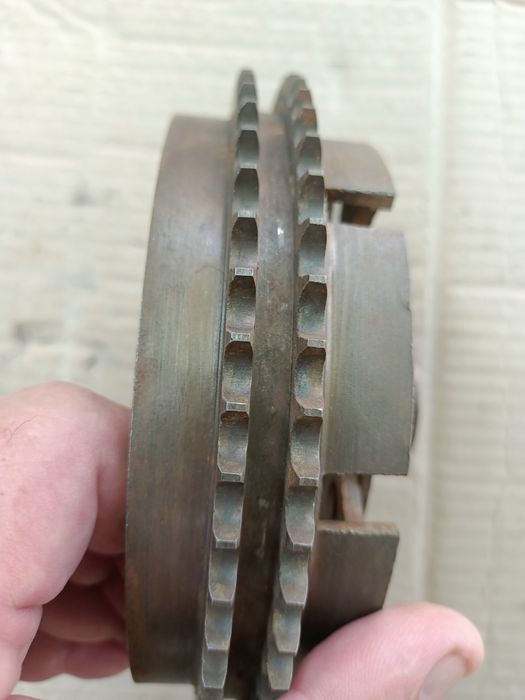 Продам запчасти от разных мотоциклов.