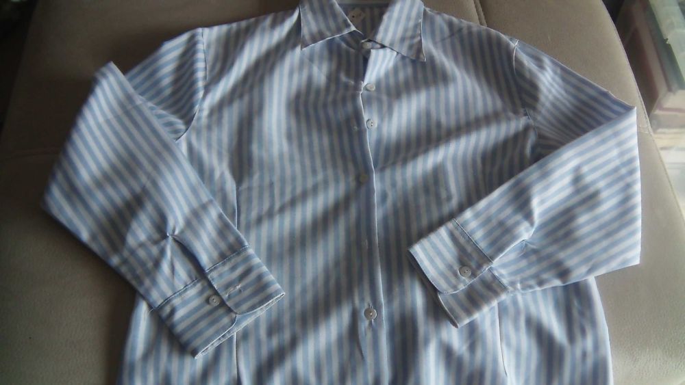 Camisa de mulher NOVA tamanho 48-50