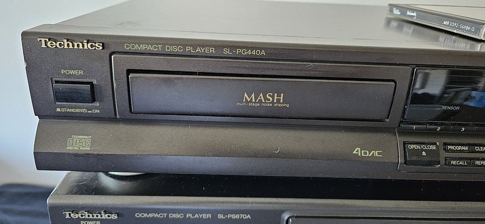Technics CD SL-PG440A