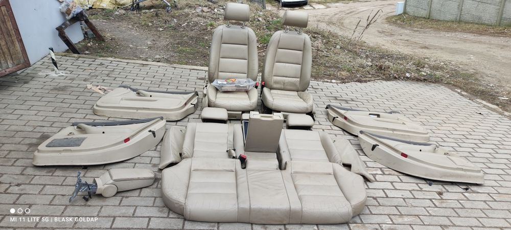 Fotel Fotele Zestaw Skóra Beżowa Grzane Audi A4 B6 2001 Blask Gołdap