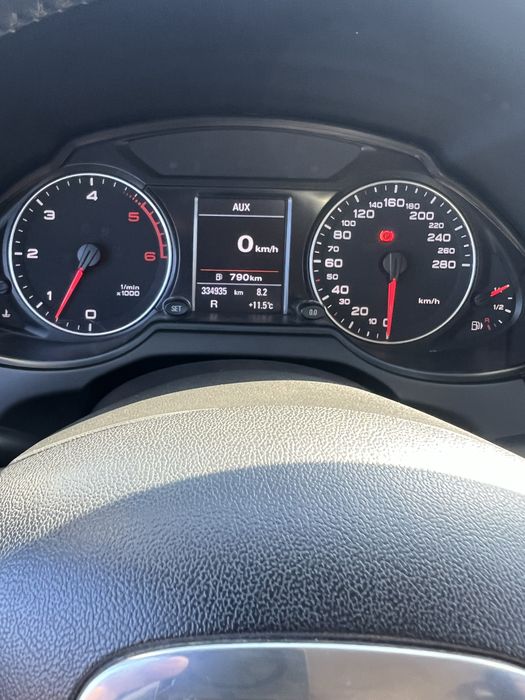 Продаю власний автомобіль у ідеальному стані ,за детадями звертпйтесь