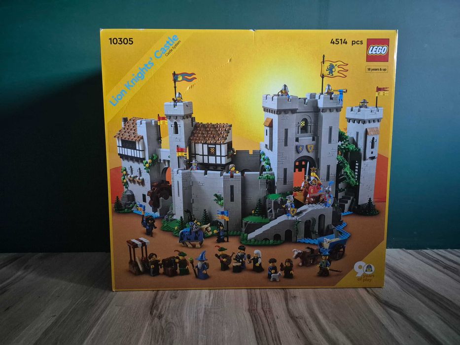 Lego 10305 Zamek rycerzy herbu Lew Nowy