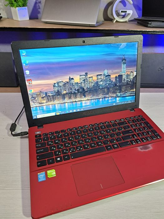 Ноутбук Asus/Pentium 2117U/4 Gb/SSD 128 Gb/Nvidia GeForce 720M 2 Gb