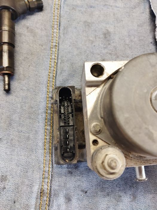 ABS Opel corsa D 2007