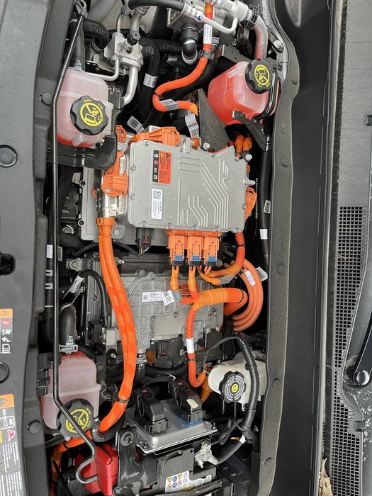 Chevrolet bolt euv 2022рік розбірка запчастини