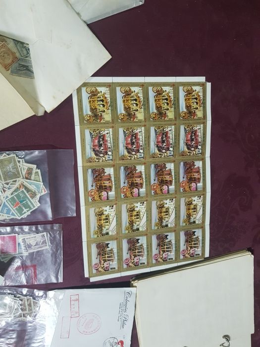 Varios selos de coleção