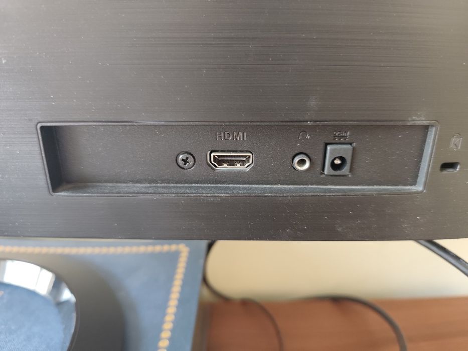 Monitor 23,8" - bom estado