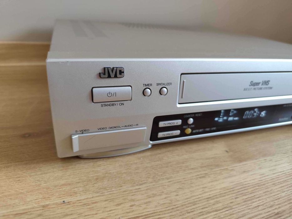 Magnetowid Super VHS JVC HR-S7500