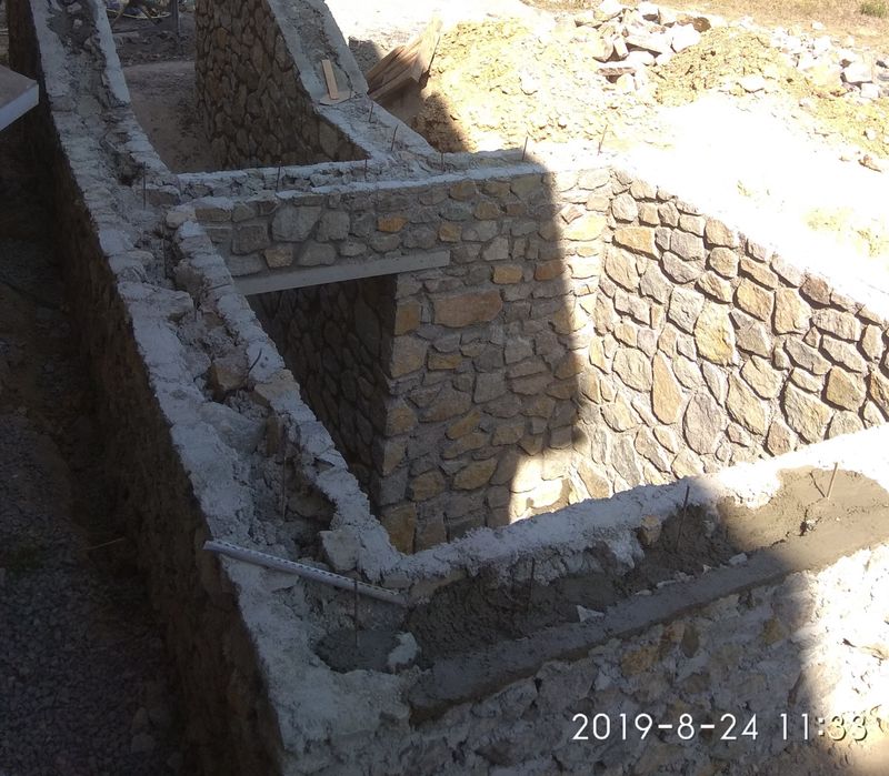Будуємо забори з камня, каменя,фундамент,погріб.Кладка бута та цегли ...