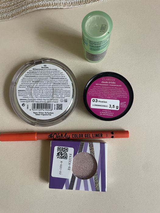 Лот косметики, праймер essence, бронзер catrice, lamel, claresa