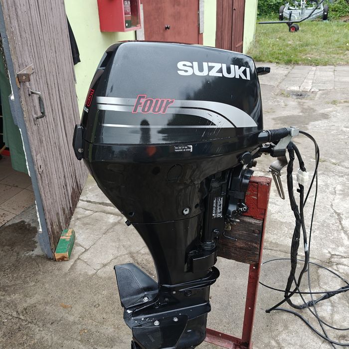Silnik zaburtowy Suzuki 15 manetka