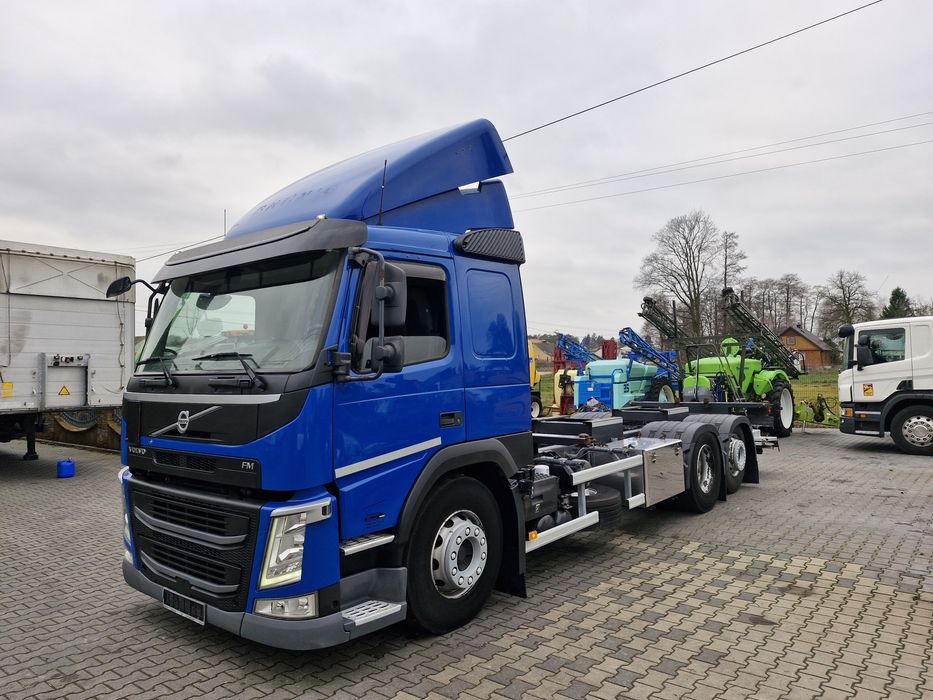 VOLVO FM 330 6x2 BDF Rama do zabudowy, Asenizacyjny