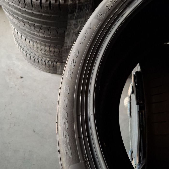 Шини нові 255/40/20-4 шт Pirelli Scorpion