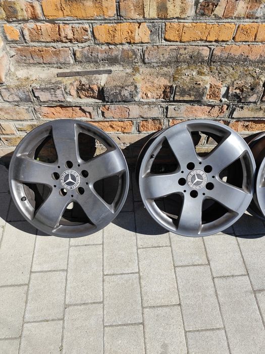 Диски, титани R16, 7,5j ET 42 Mercedes А2114011502