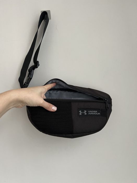 Under Armour бананка сумка через плече оригінальна