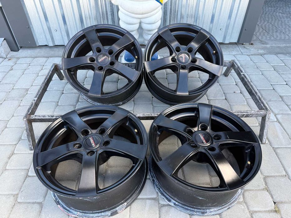Диски Dezent R16 5x114,3 7J ET40 Kia Hyundai Mazda Nissan Toyota Renault