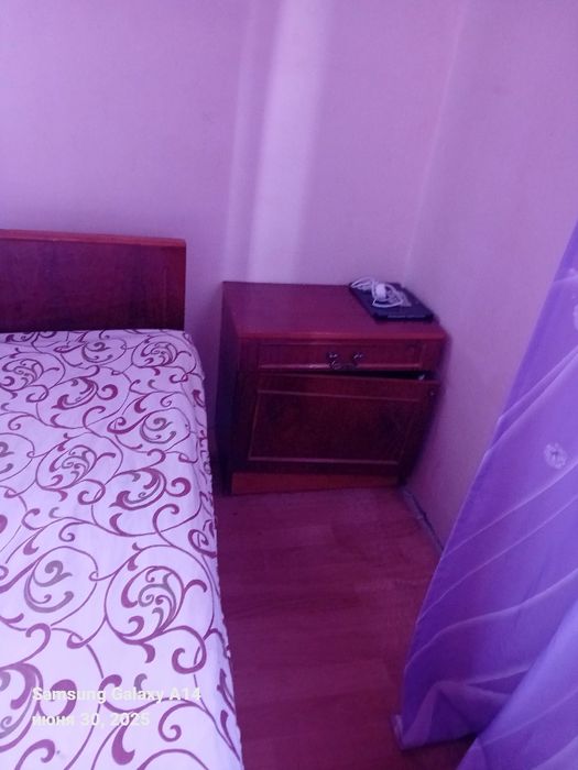 Продам мебель,зеркало