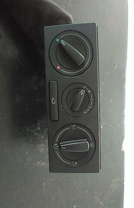 Comando chauffage / sofagem VOLKSWAGEN Polo (6N)