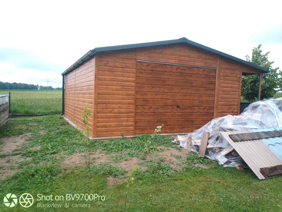 drewnopodobny garaż z zadaszeniem 5x6 6x6 profil zamknięty rynny