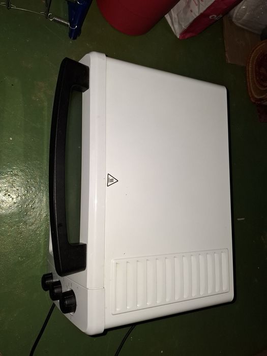 Forno eletrico Delonghi novo