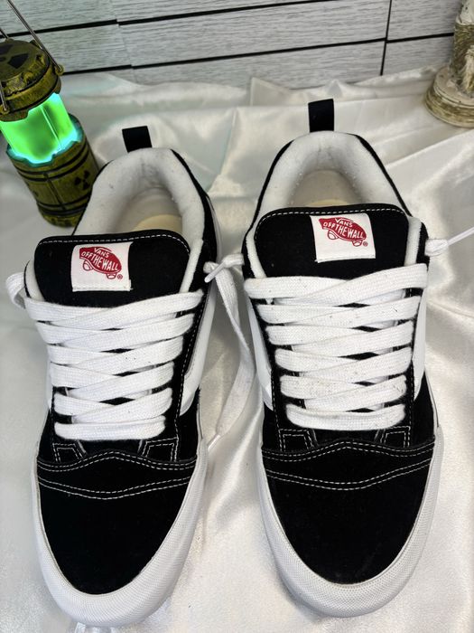Buty Vans Knu Skool Czarne / Black White – Rozmiar 44.5 (29 cm)