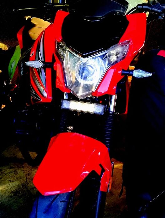 Мотоцикол спарк sp200r27