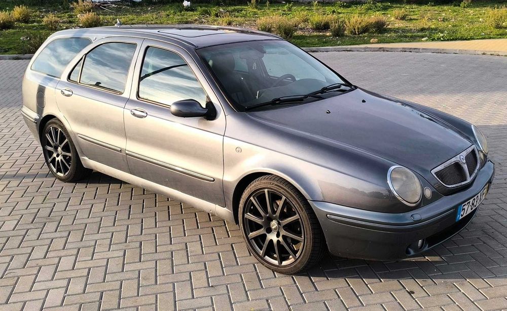 Lancia Lybra 2.4 JTD