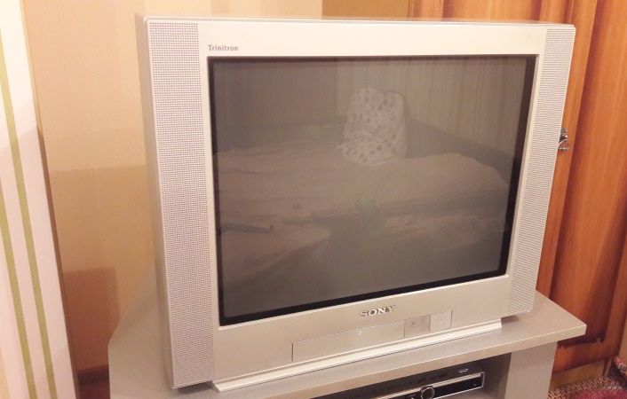 Продам телевизор Sony Trinitron KV 21 FX 30K
