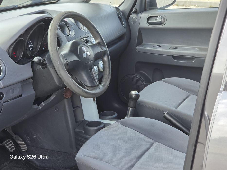 Mitsubishi colt 2007
