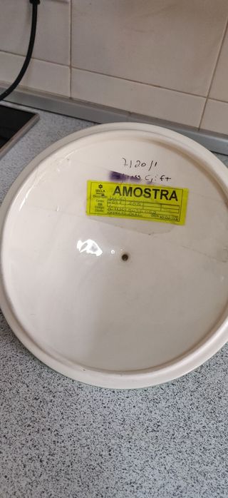 Caixa de pão das faianças Secla