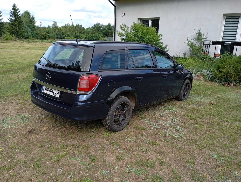 Opel Astra H 2006r. 1,7DTI 101KM