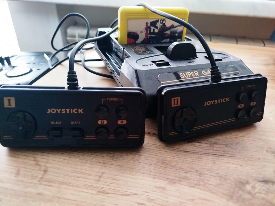 Konsola Pegasus  z lat 90 tych super stan