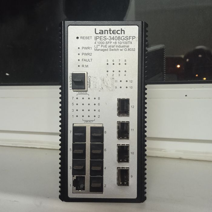Коммутатор керований  Lantech IPGS-3408GSFP