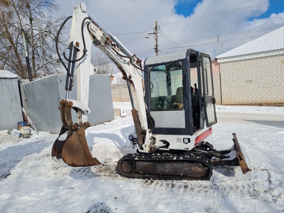Аренда мини-экскаватор Bobcat 3т
