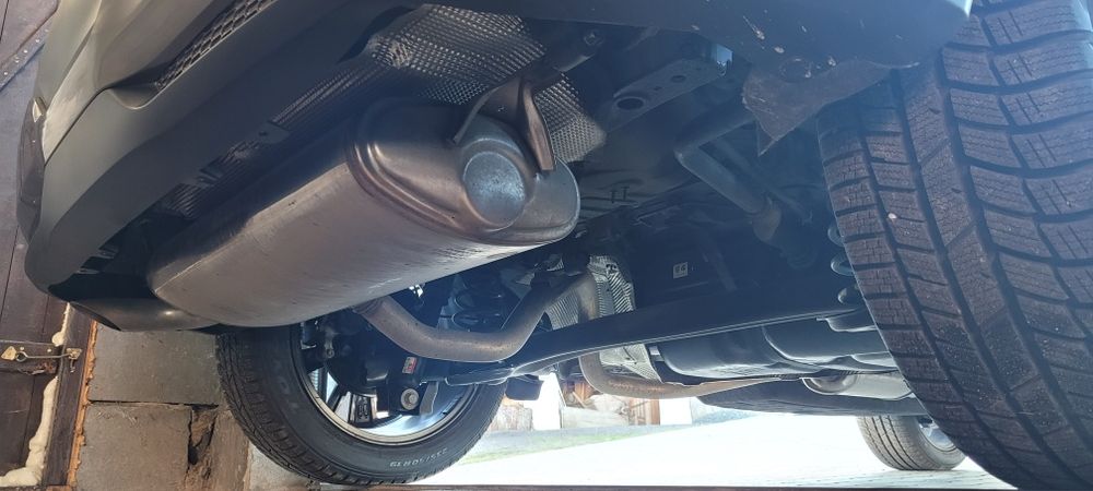 2-kolory/Szklany Dach/PO Serwisie/DODATKI za 6000zl/SalonPL/2 Kpl Opon