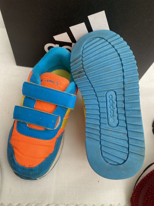 Adidas Tenis menino e menina 22, 23, 24, 25