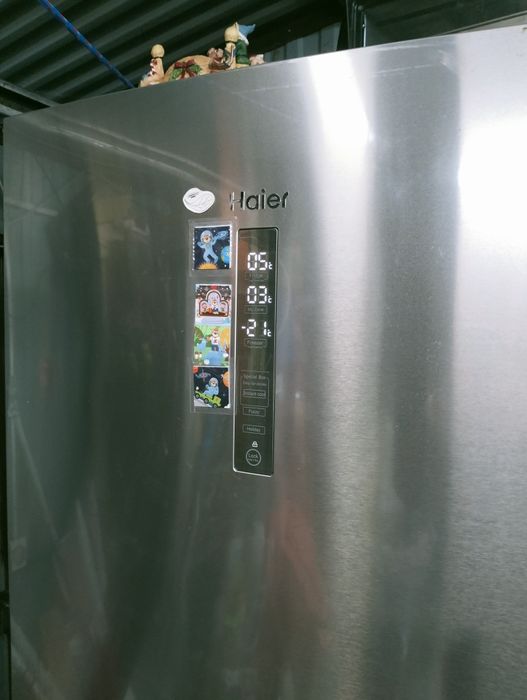 Lodówka Haier 70 szerokość jak nowa uszk w całości lub na części