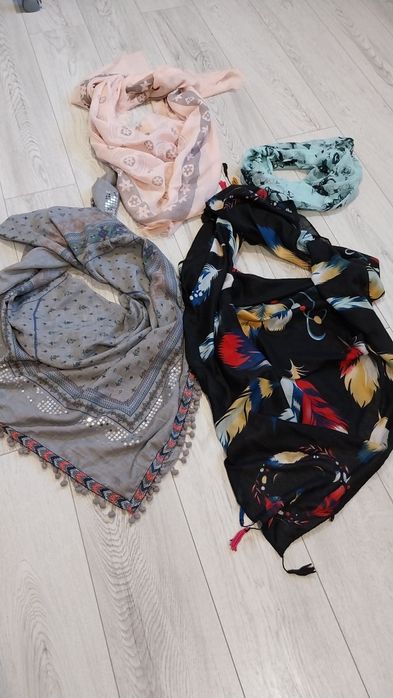 Chusty damskie duże