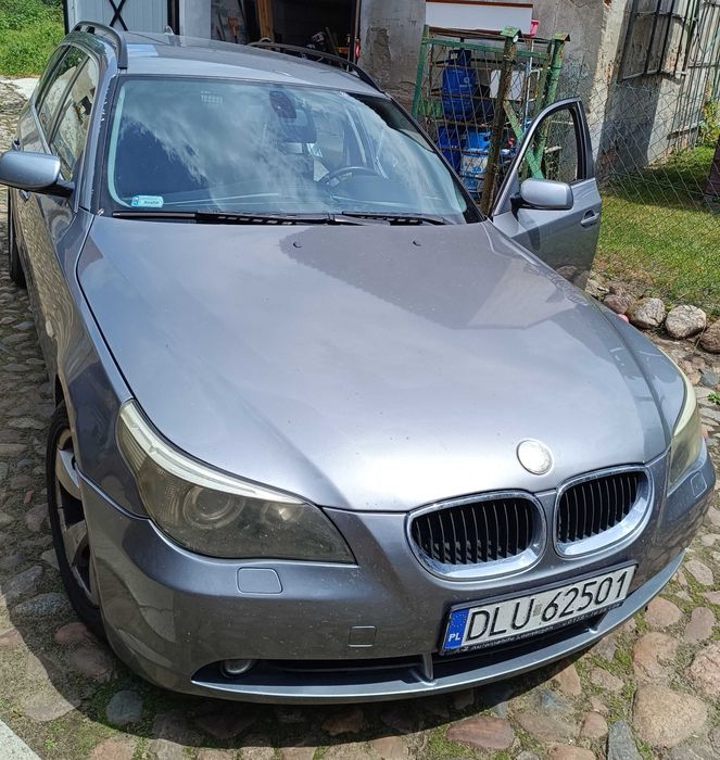 BMW E61  530d 2004r