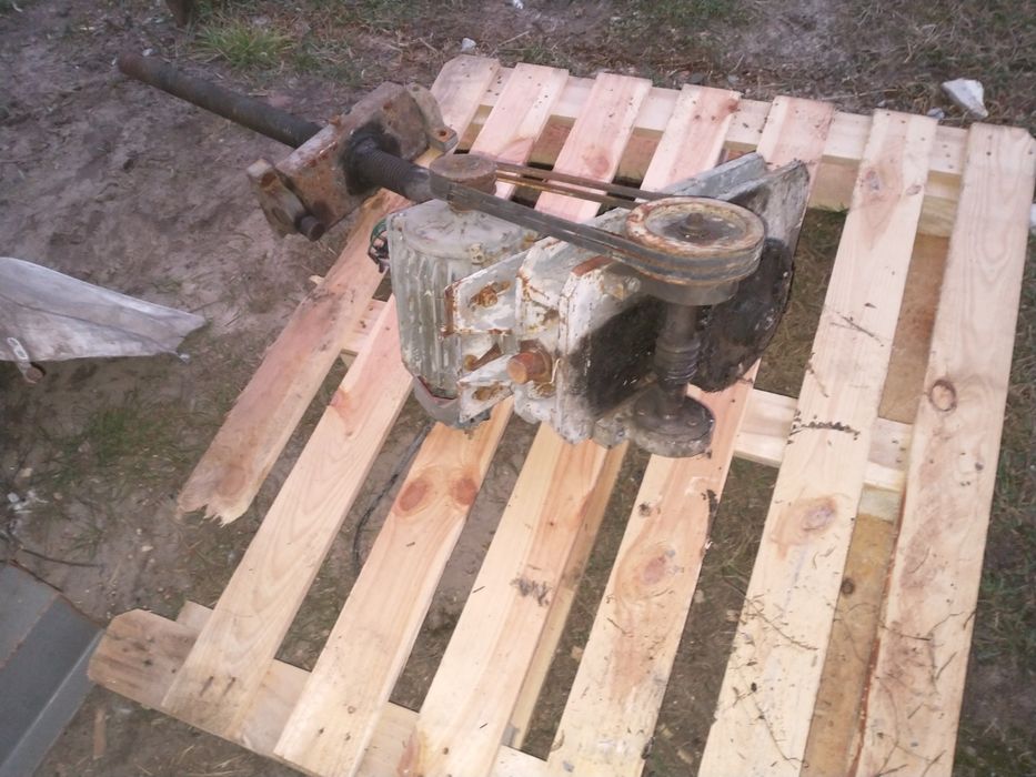 Fotowoltaika Tracker śruba trapezowa