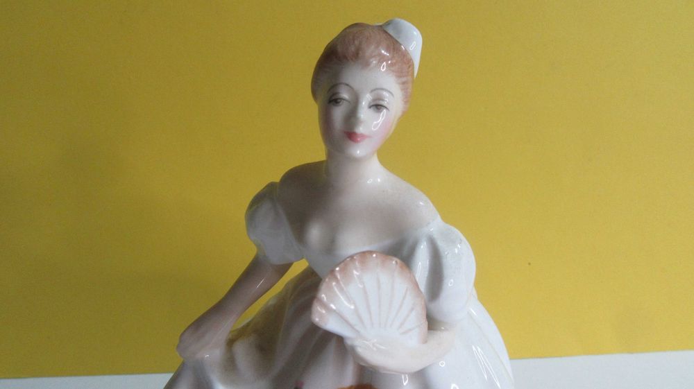 Figurka porcelanowa "MARILYN" Royal Doulton HN3002