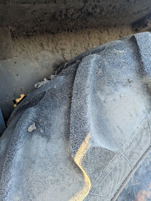 Диски МтЗ резина на запас колеса коло резина скат покришка МТЗ ЮМЗ Т40