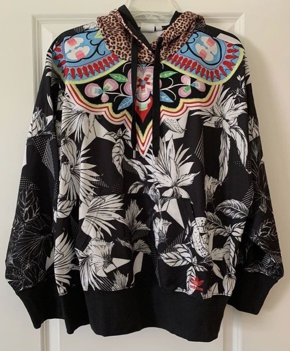 Wyjątkowa adidas z haftem, kwiatami i kapturem 38 40