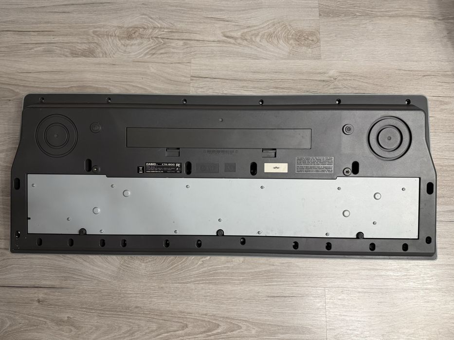 Продам синтезатор Casio ctk-800
